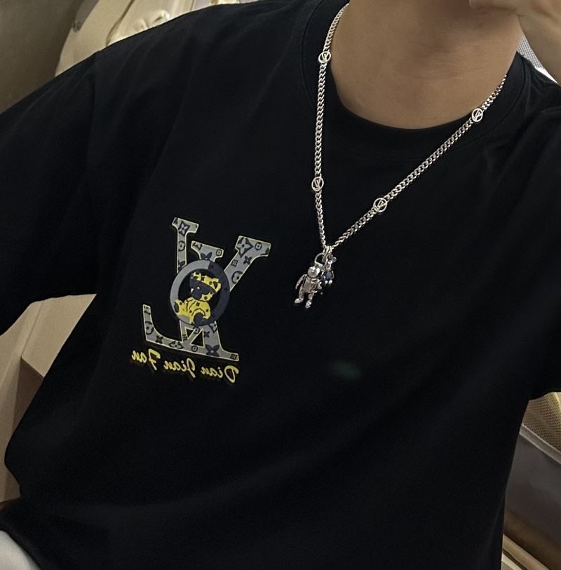 LV Necklaces